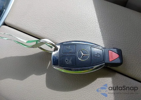 2017 Mercedes-Benz Glc 300 from USA, damaged, VIN WDC0G4JB9HV006052